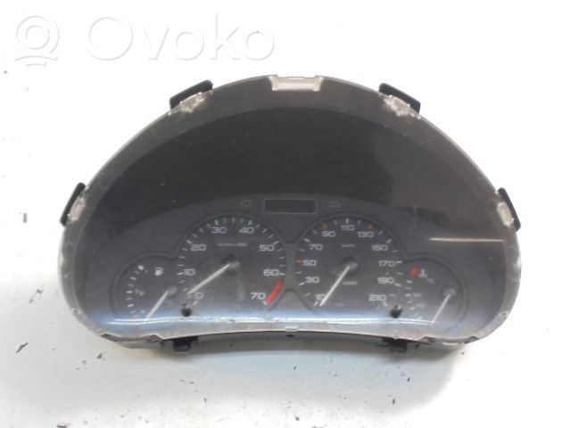 Peugeot Partner Speedometer (instrument cluster) 
