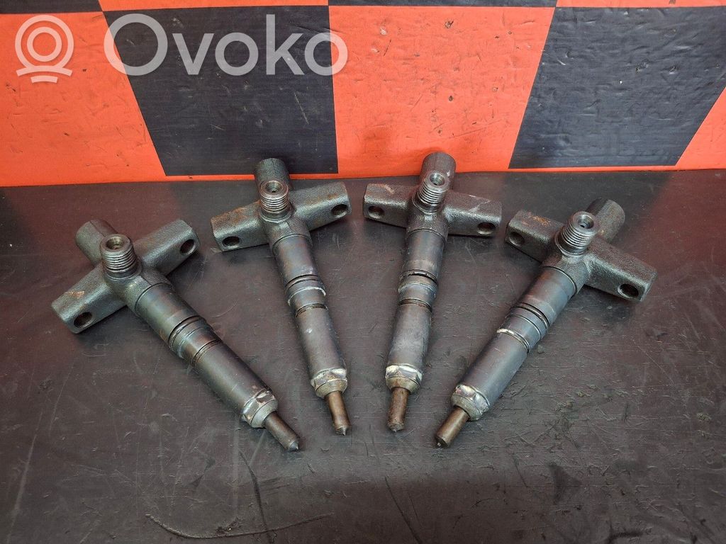 Mitsubishi Canter Fuel injector 