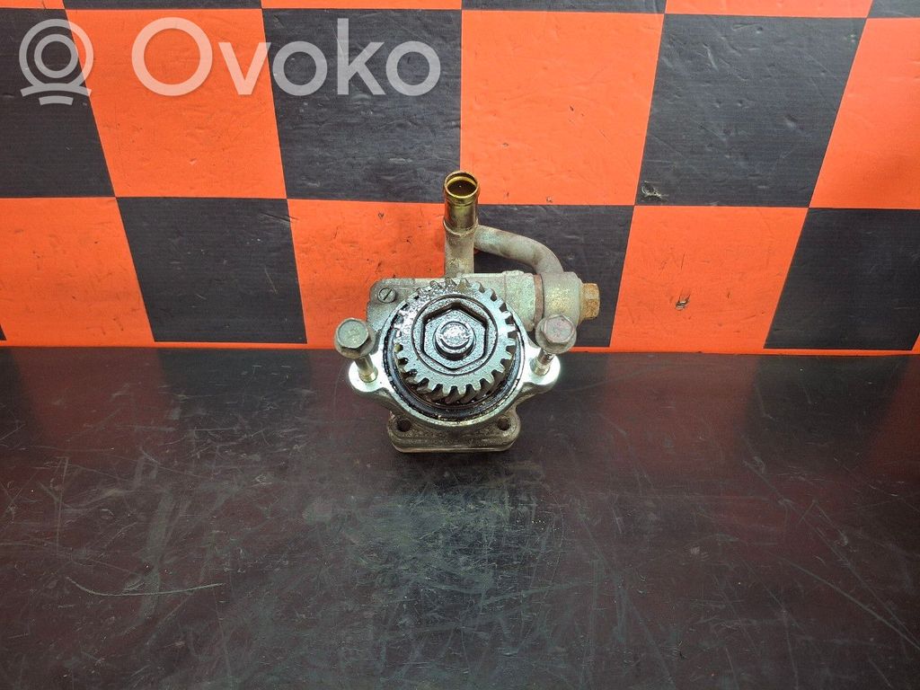 Ohjaustehostimen pumppu   20012006,534