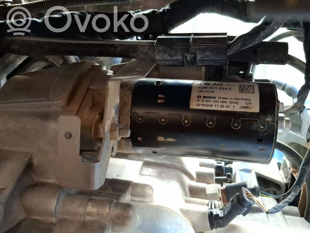Volkswagen Caddy Rozrusznik 