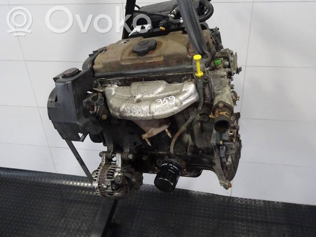 Peugeot 206 Двигатель 