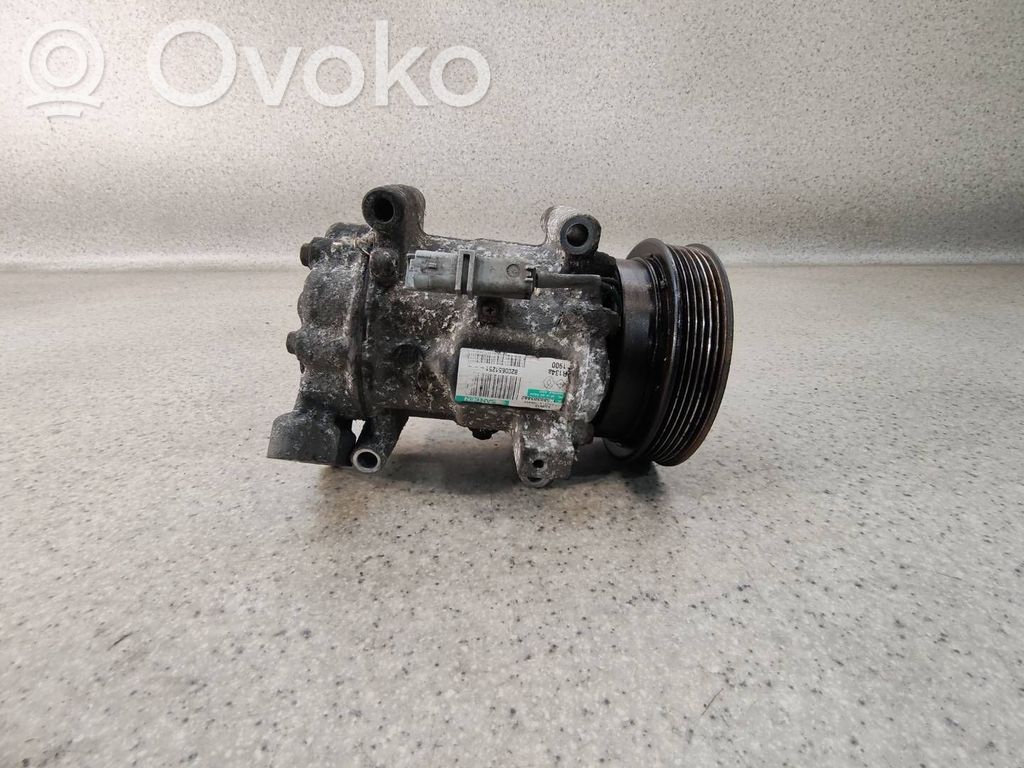 Renault Clio III Air conditioning (A/C) compressor (pump) 