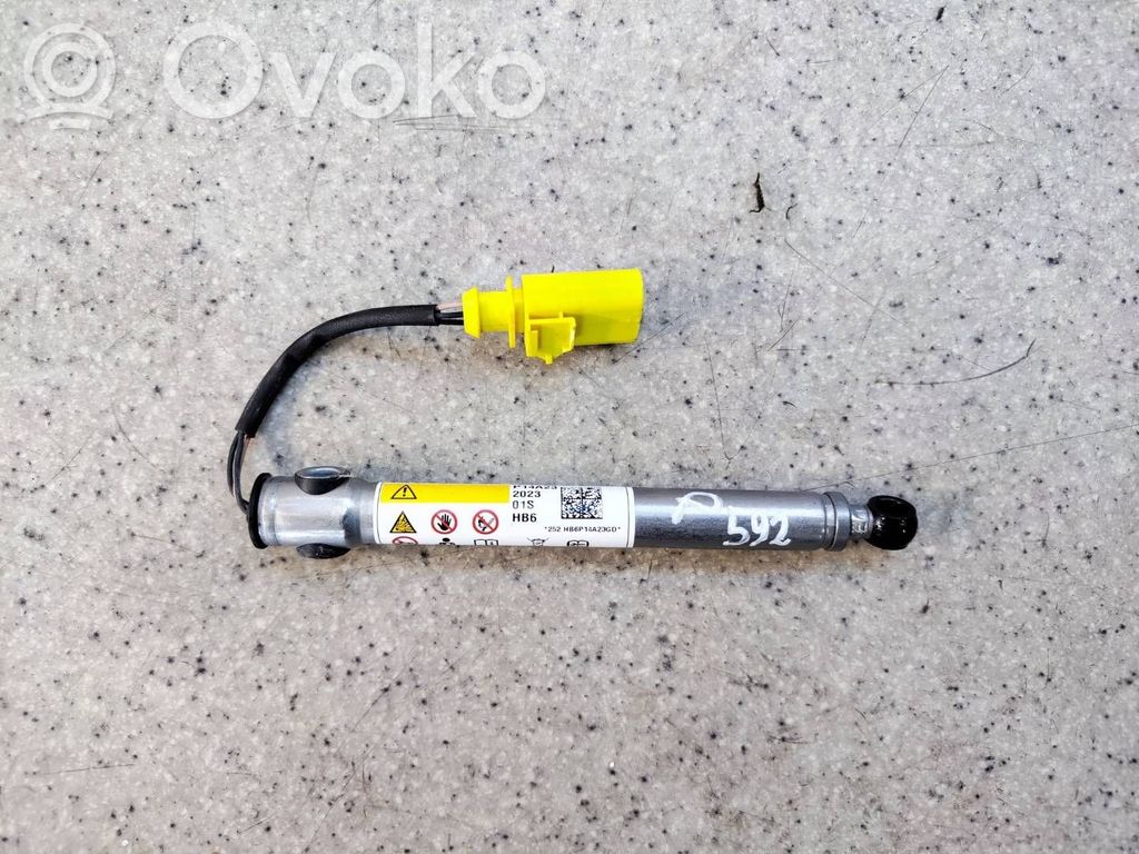 Audi A6 S6 C8 4K Zawiasy pokrywy / maski silnika 