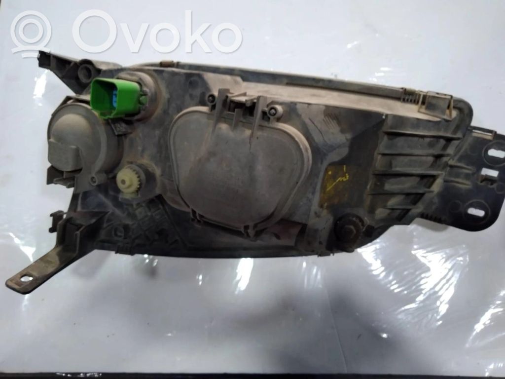 Ford Fiesta Scheinwerfer 