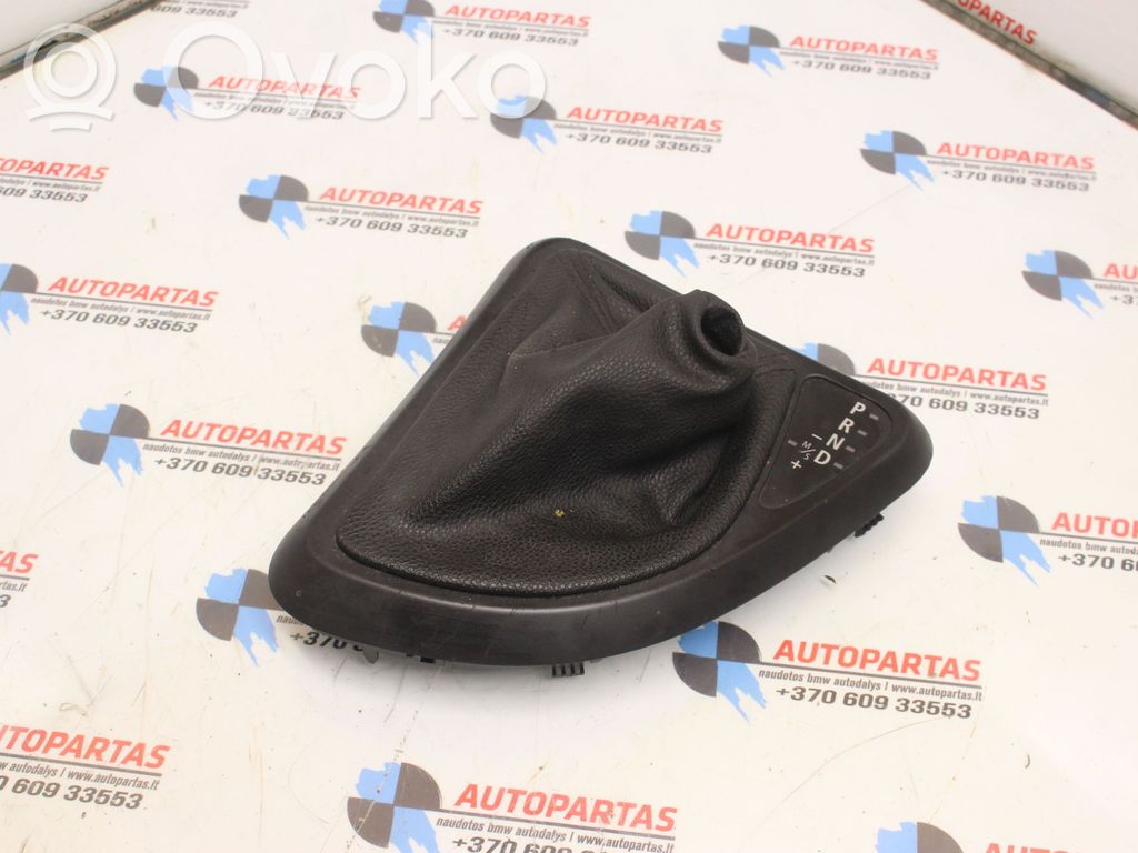 BMW 1 E82 E88 Contour de levier de vitesses 