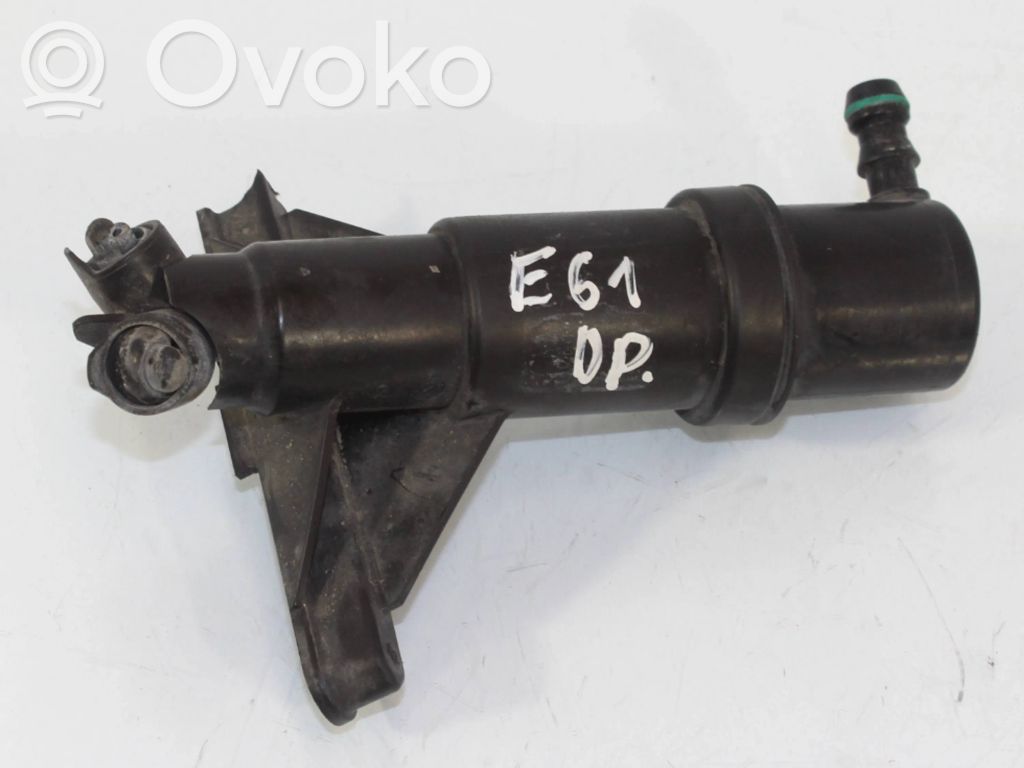 BMW 5 E60 E61 Headlight washer spray nozzle 