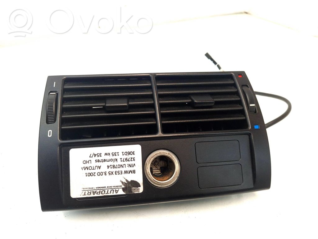 BMW X5 E53 Aizmugurējā gaisa - ventilācijas reste 