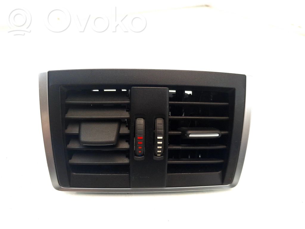 BMW 3 F30 F35 F31 Kratka nawiewu tylna tunelu środkowego 