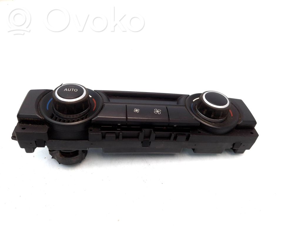 BMW X5 E70 Climate control unit 