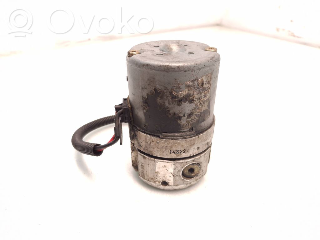 BMW X5 E53 Convertible roof hydraulic pump 