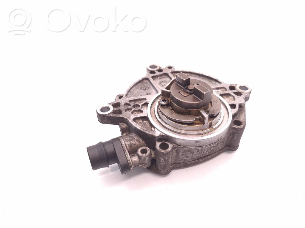 Vacuum pump   7547024,SN0003660,1361831