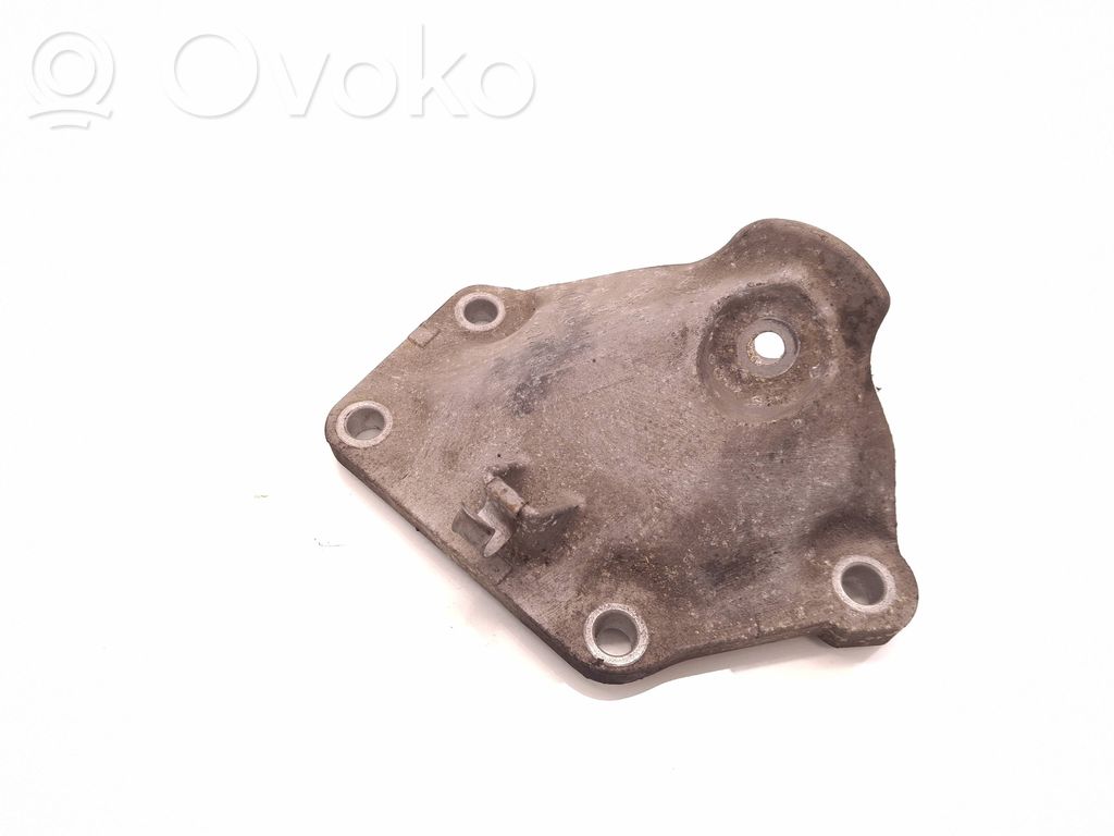 BMW 5 E60 E61 Engine mounting bracket 