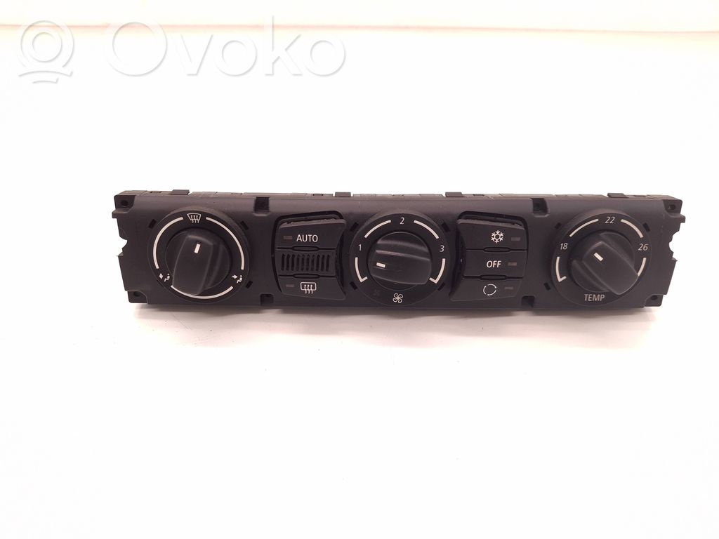 BMW 5 E60 E61 Climate control unit 