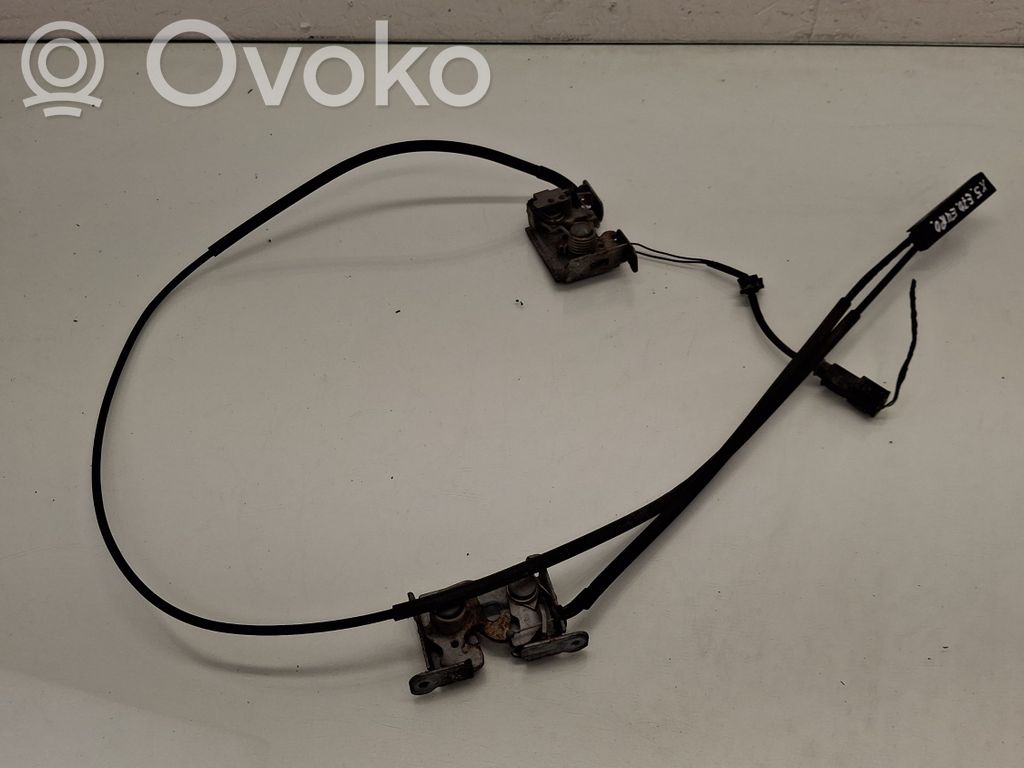 BMW X5 E70 Dzinēja pārsega slēdzenes trosīte 