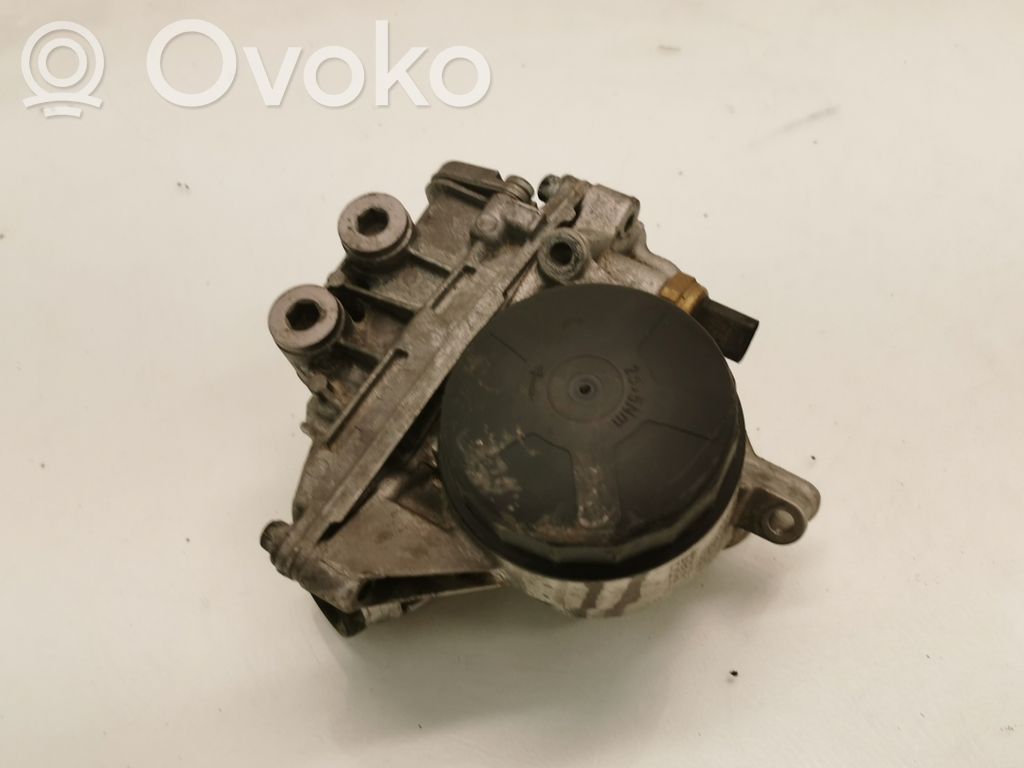 BMW 1 E82 E88 Oil filter mounting bracket 