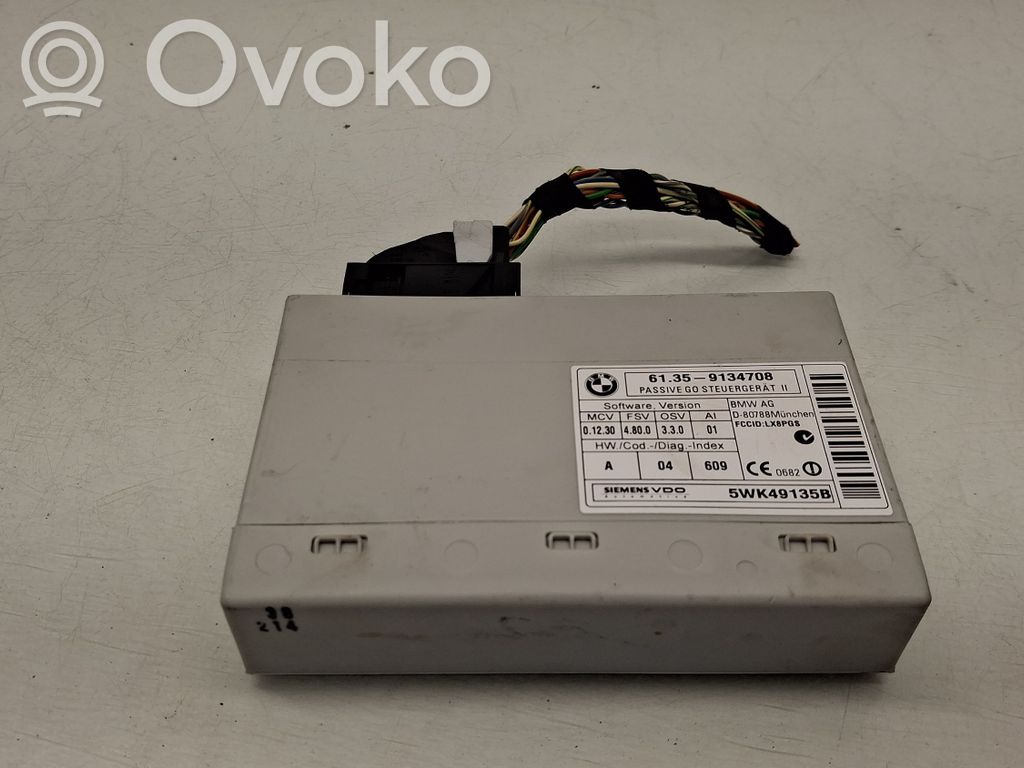 BMW X1 E84 Module de contrôle sans clé Go 