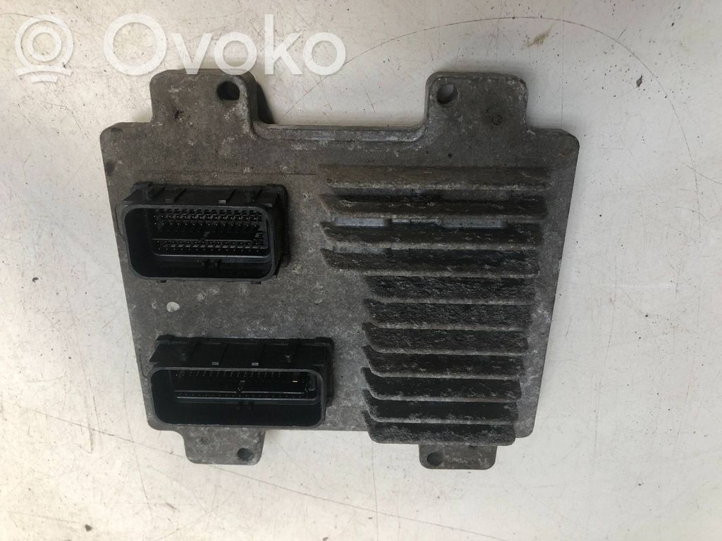 Opel Corsa D Centralina/modulo del motore 
