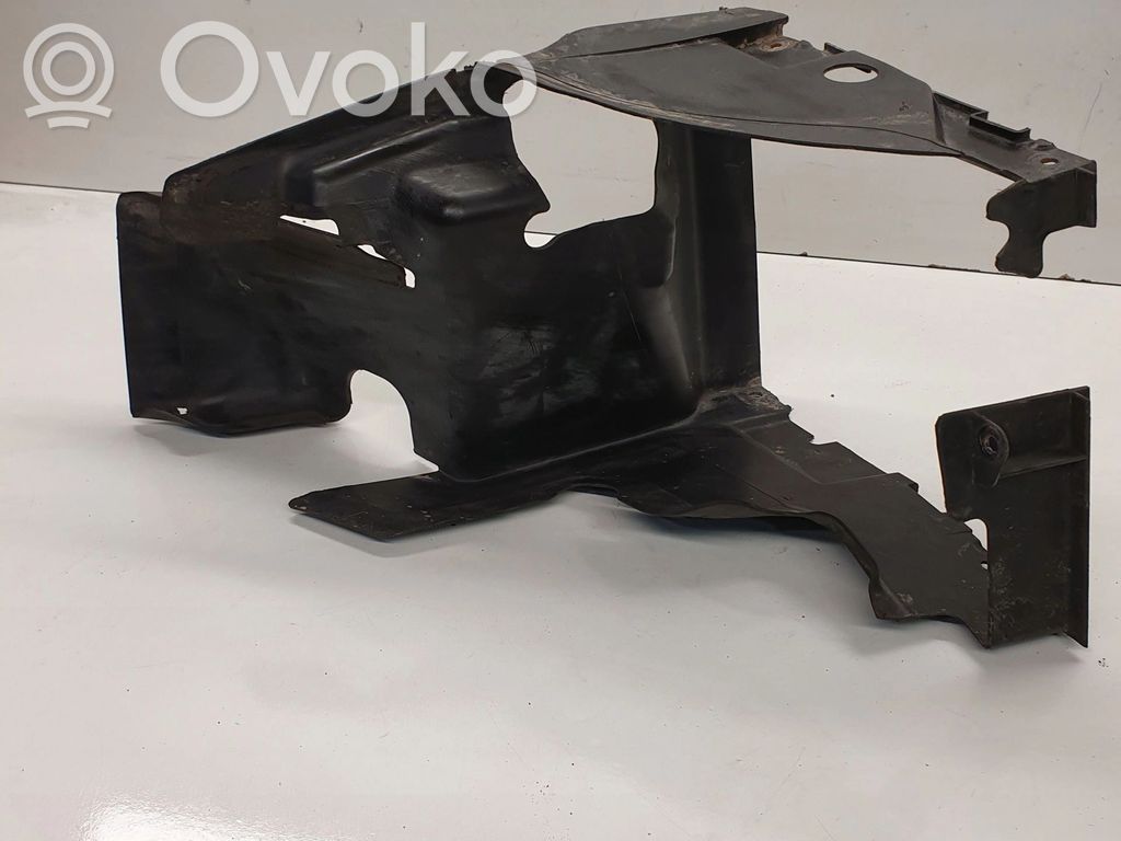 Audi A8 S8 D3 4E Gaisa plūsmas novirzītājs (-i) 