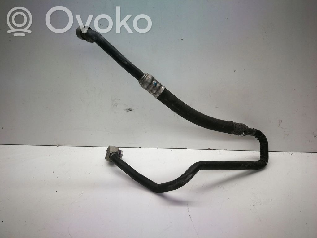 Ilmastointilaitteen putki (A/C)   4E0260707AQ