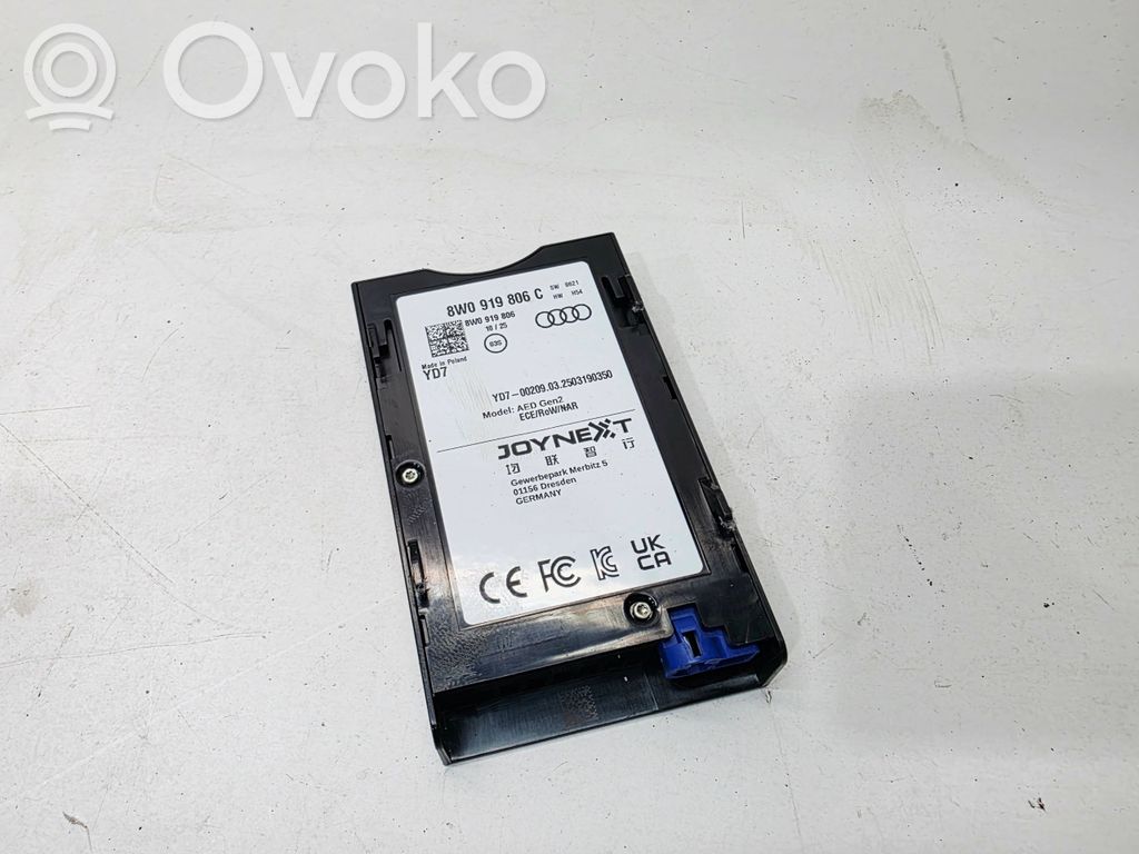Audi A3 8Y Unidad de control de apertura de la tapa del maletero 