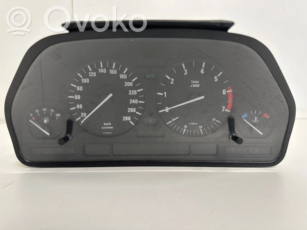 BMW 5 E34 Speedometer (instrument cluster) 