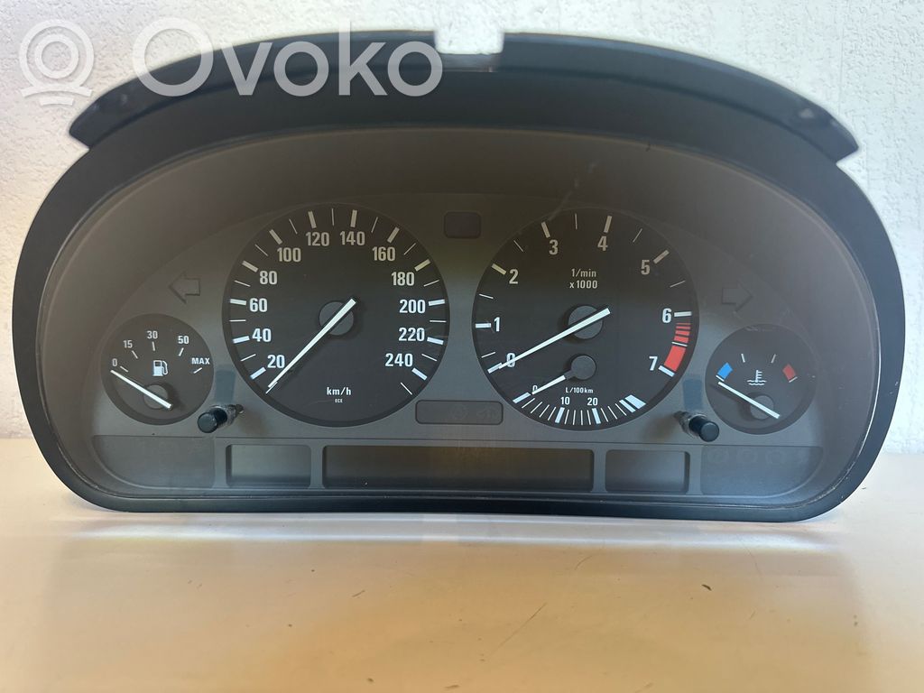 BMW 5 E39 Speedometer (instrument cluster) 