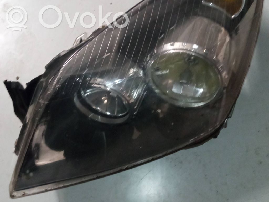 Opel Astra H Phare frontale 