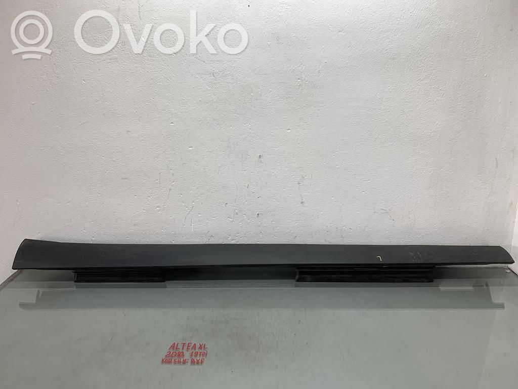 Seat Altea XL Etukynnys (korin osa) 