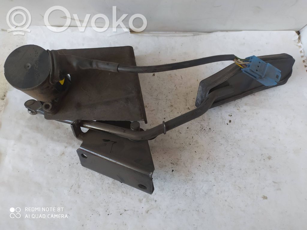 Accelerator pedal position sensor   24435990
