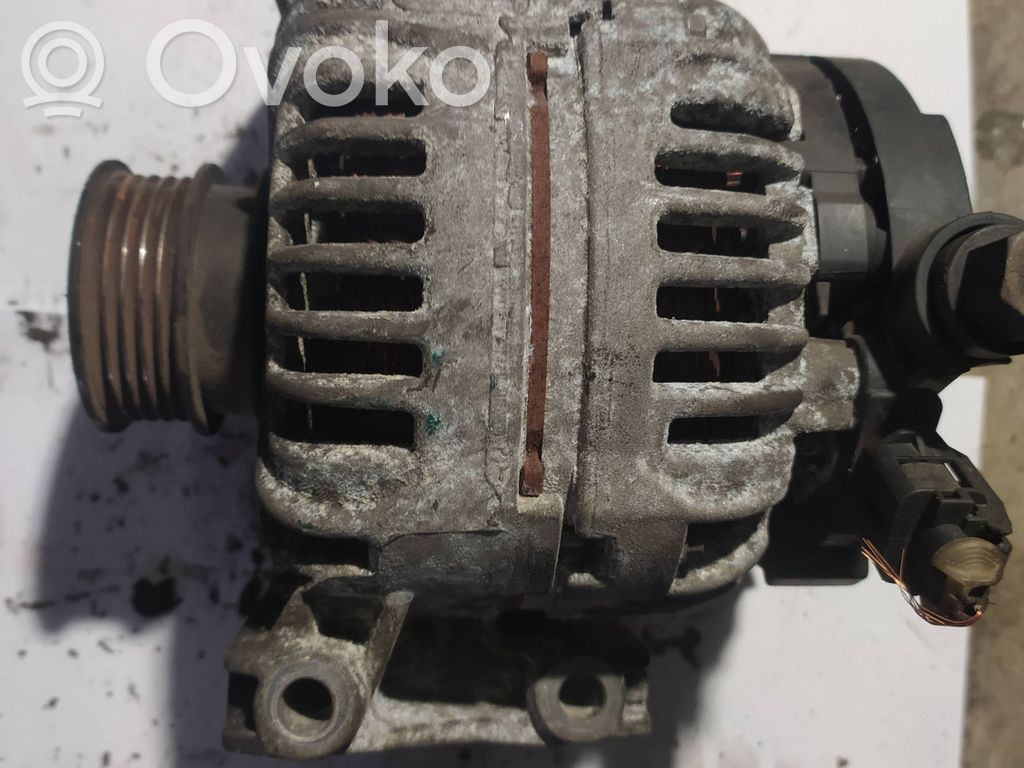 Opel Zafira B Ģenerators 