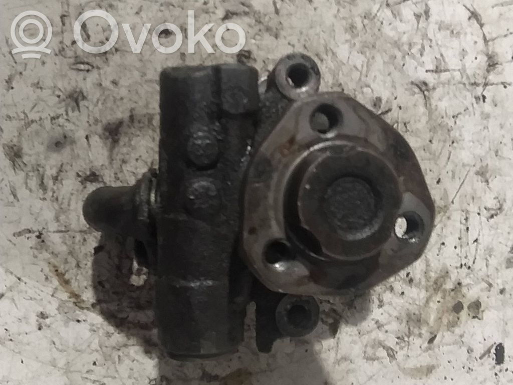 Audi A3 S3 8L Ohjaustehostimen pumppu 