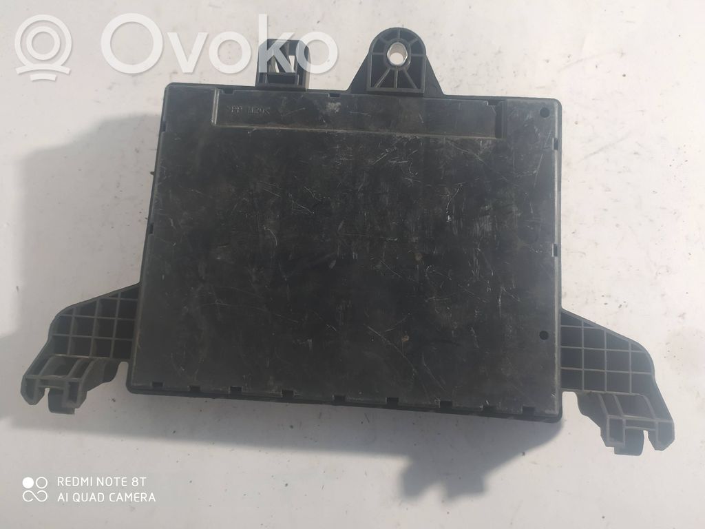 Módulo de fusible   13343950