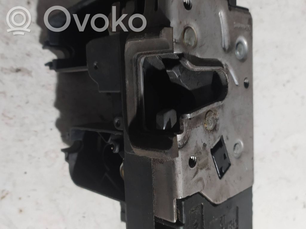 Opel Vectra C Zamek drzwi tylnych 