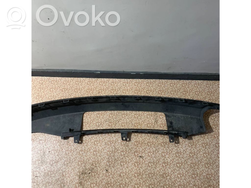 Audi A6 C7 Moldura inferior del parachoques trasero 