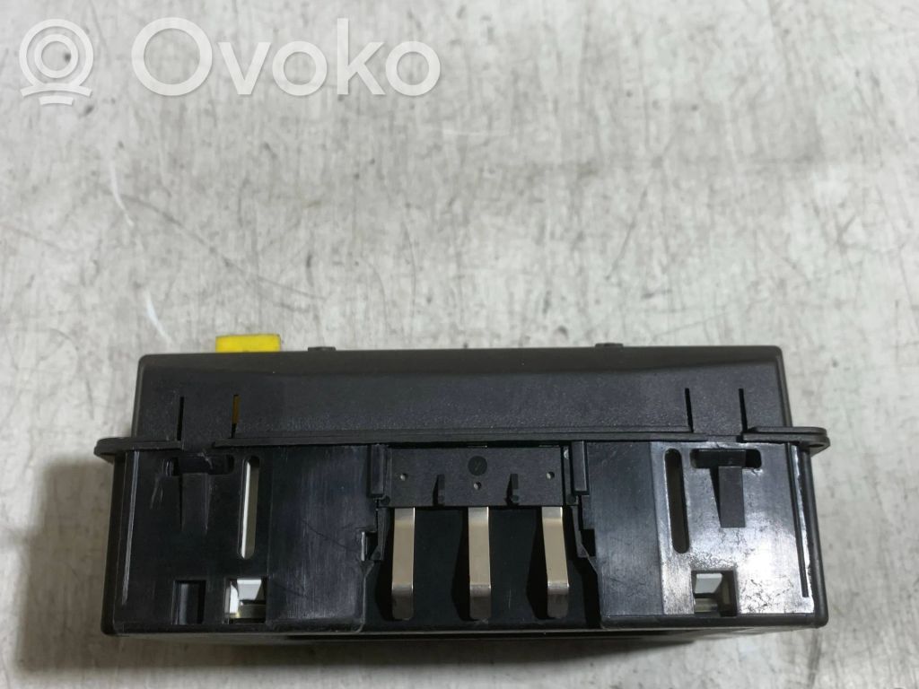 Opel Vectra B Screen/display/small screen 