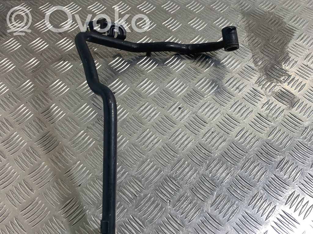 Audi A6 S6 C6 4F Engine coolant pipe/hose 
