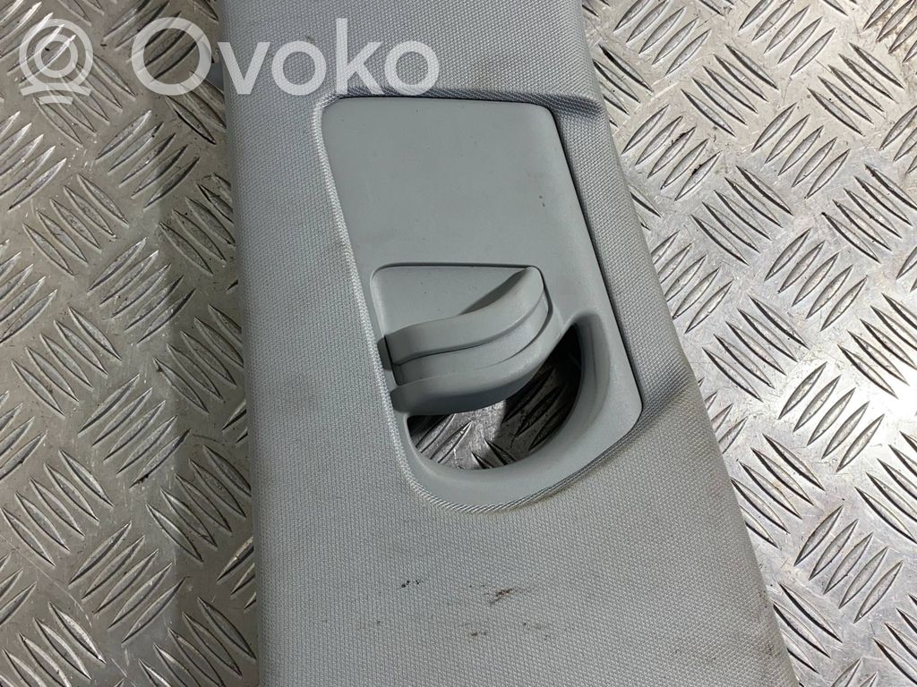 Audi A4 S4 B9 Pilar (B) (superior) 