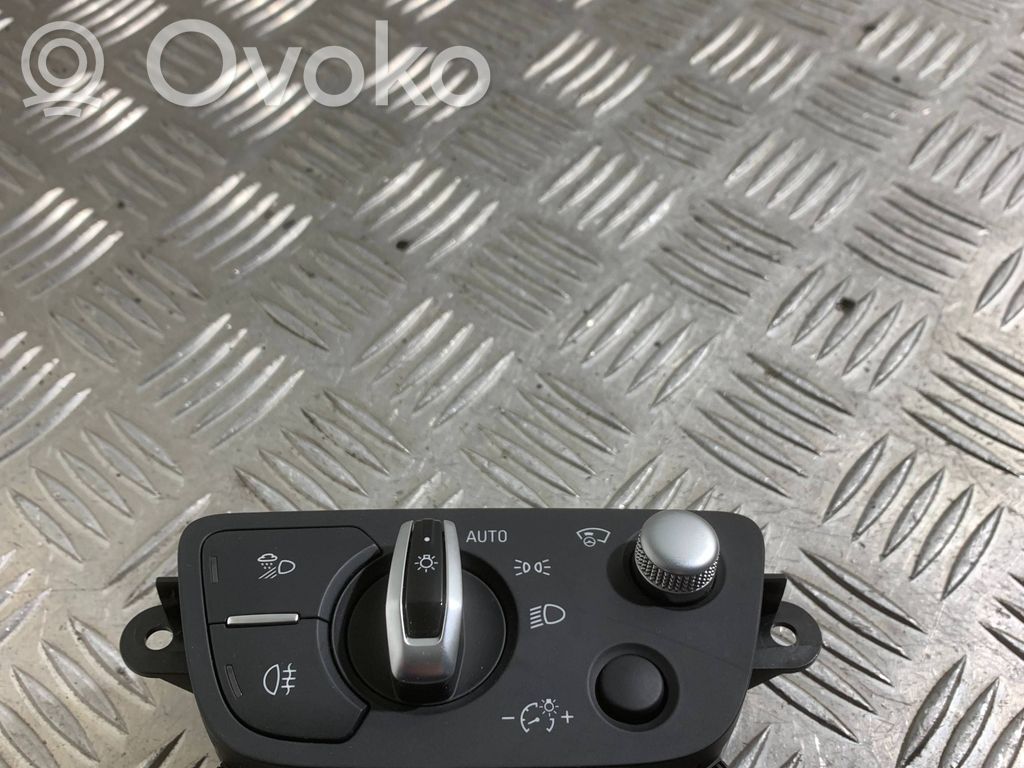 Light switch   4M0941531P
