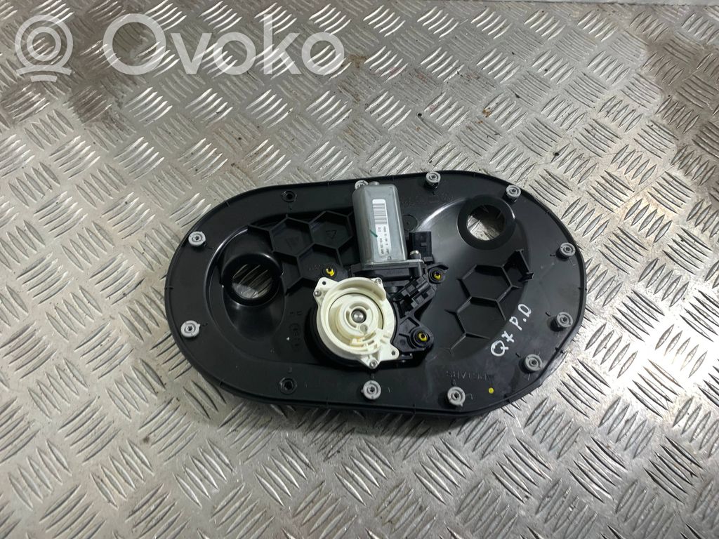 Audi Q7 4M Actionneur de loquet de verrouillage de porte à fermeture en douceur porte avant 