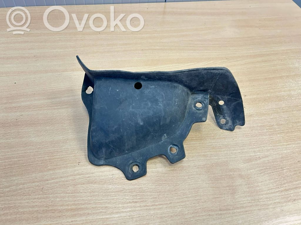 Ford Escape IV Chlapacze przednie 