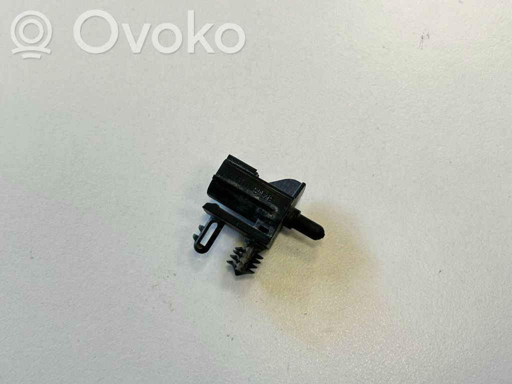 Ford Escape IV Sensor de temperatura interna/externa 