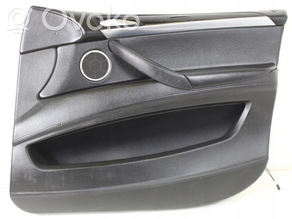 Front door card panel trim
