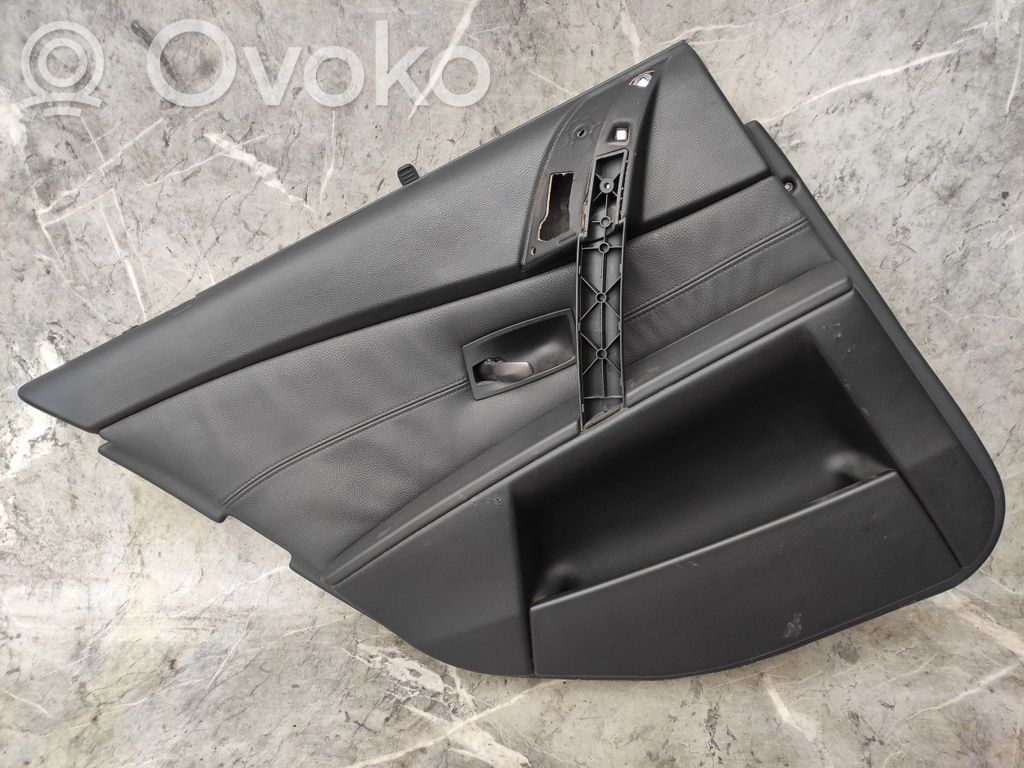 Kita salono detalė