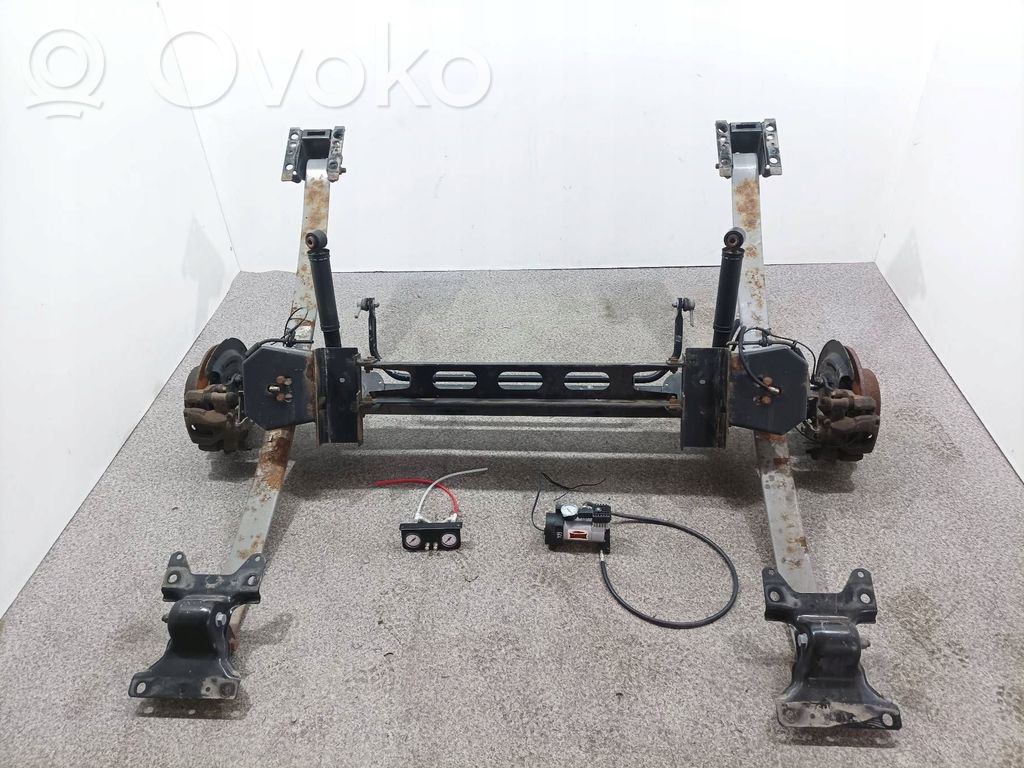 Opel Movano B Eje trasero 