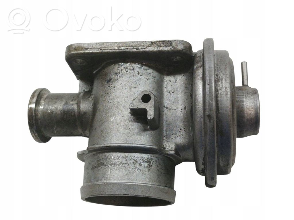 BMW 5 E39 EGR vožtuvas 