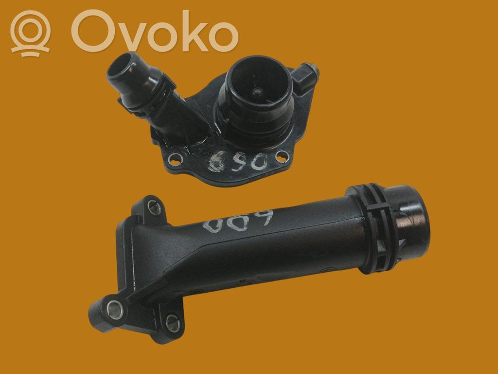 BMW 5 F10 F11 Variklio aušinimo vamzdelis (-ai)/ žarna (-os) 