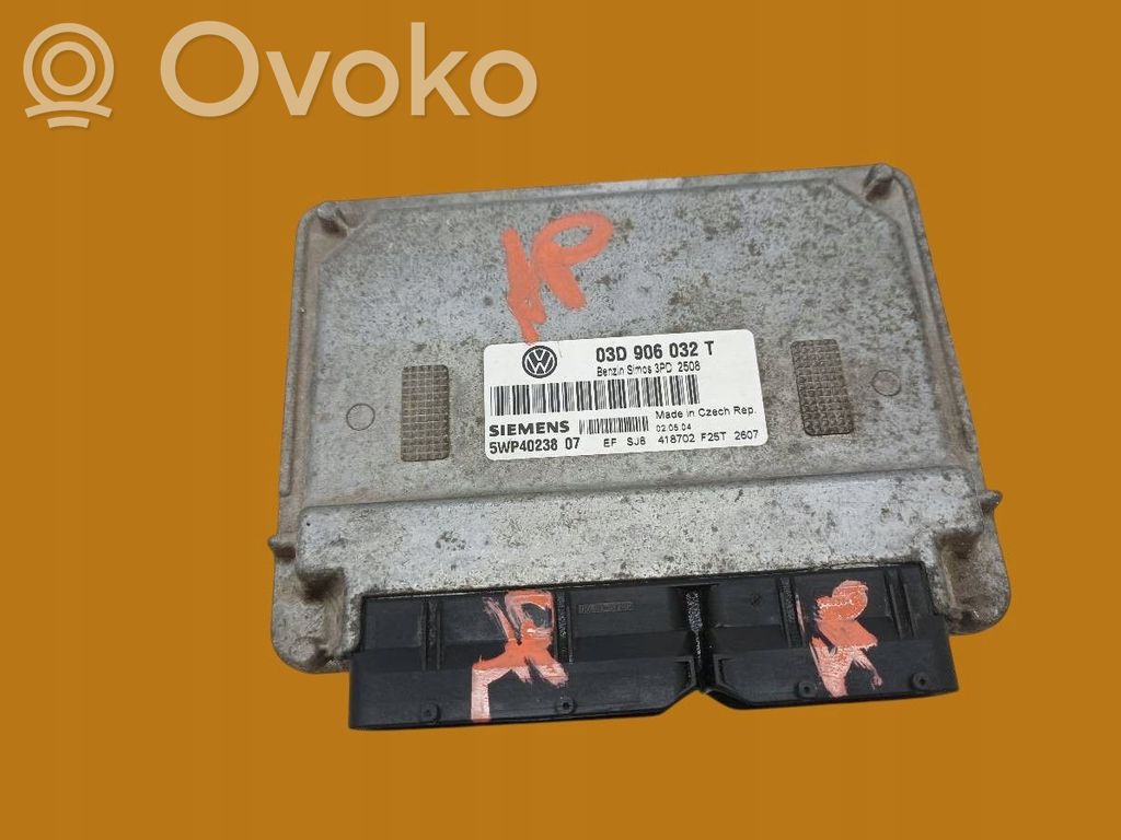 Volkswagen Polo Engine control unit/module 
