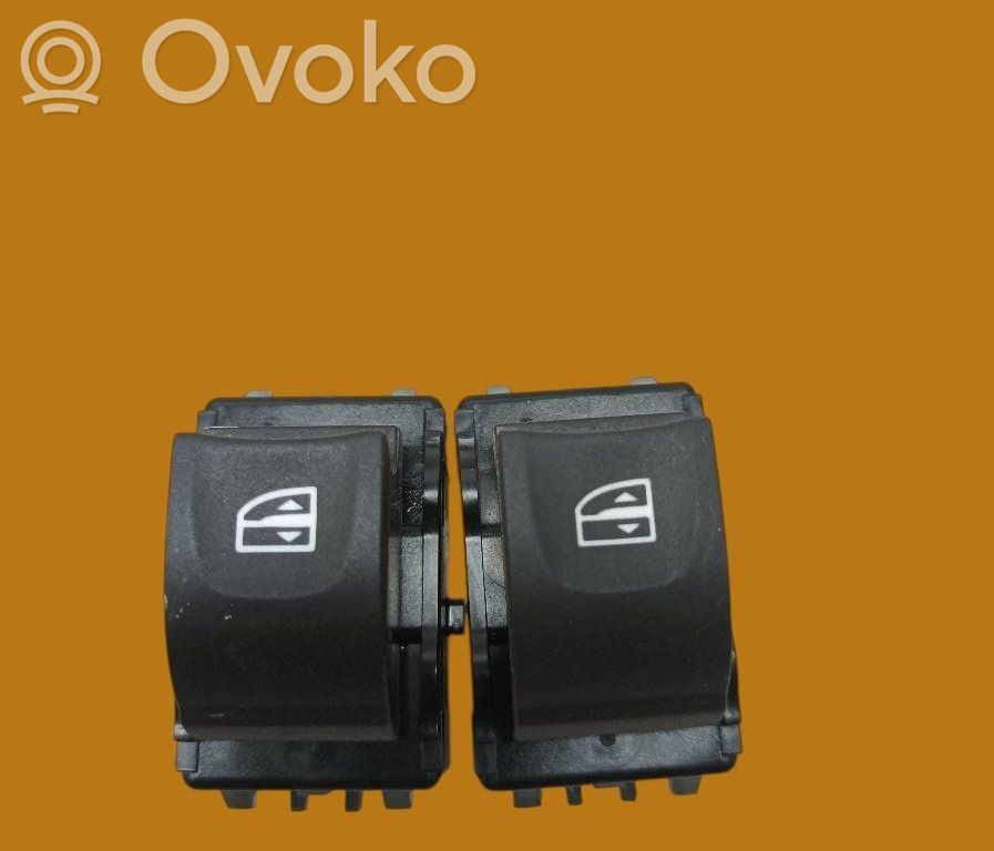 Renault Talisman Quarter vent window switch 