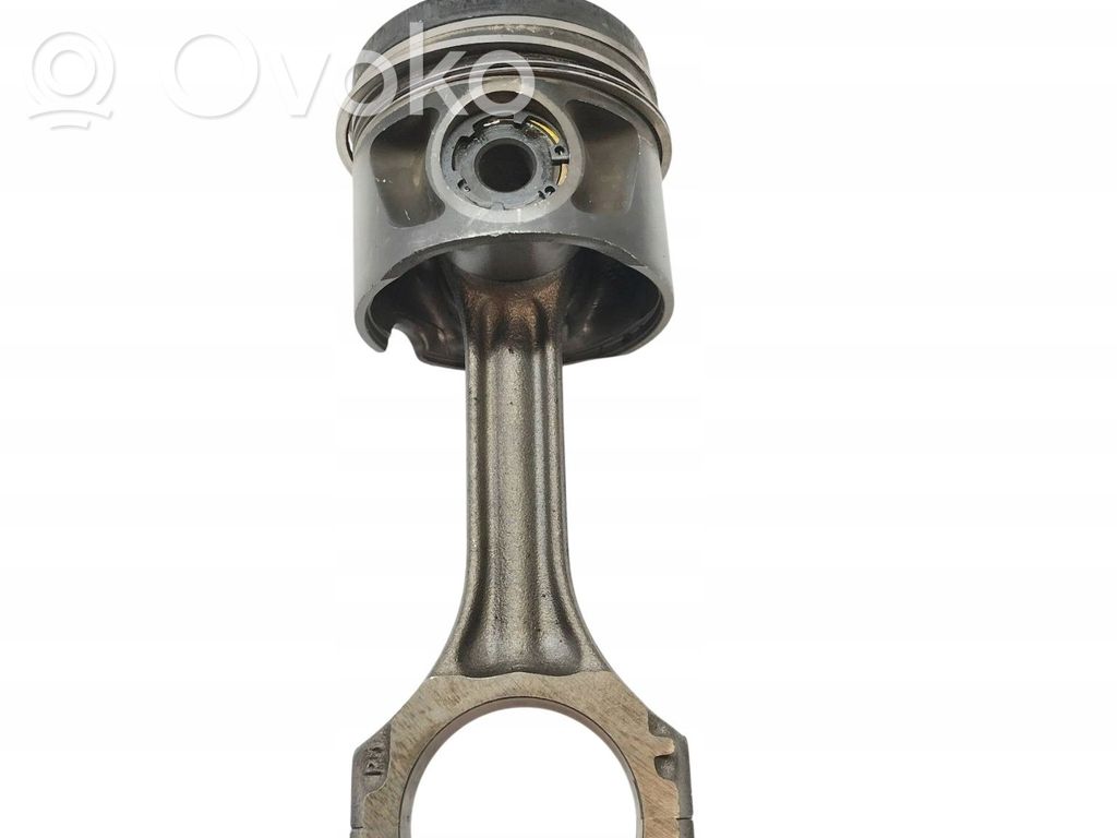 Volvo V70 Pistón con biela 
