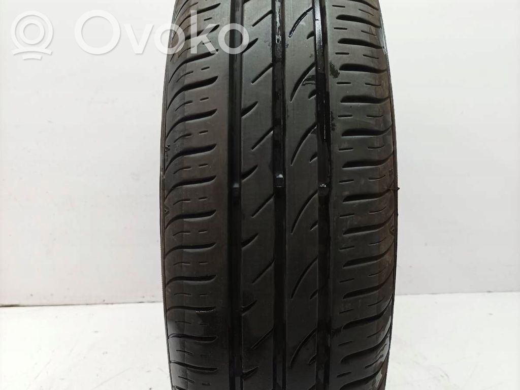 Volkswagen Polo IV 9N3 R14 summer tire 